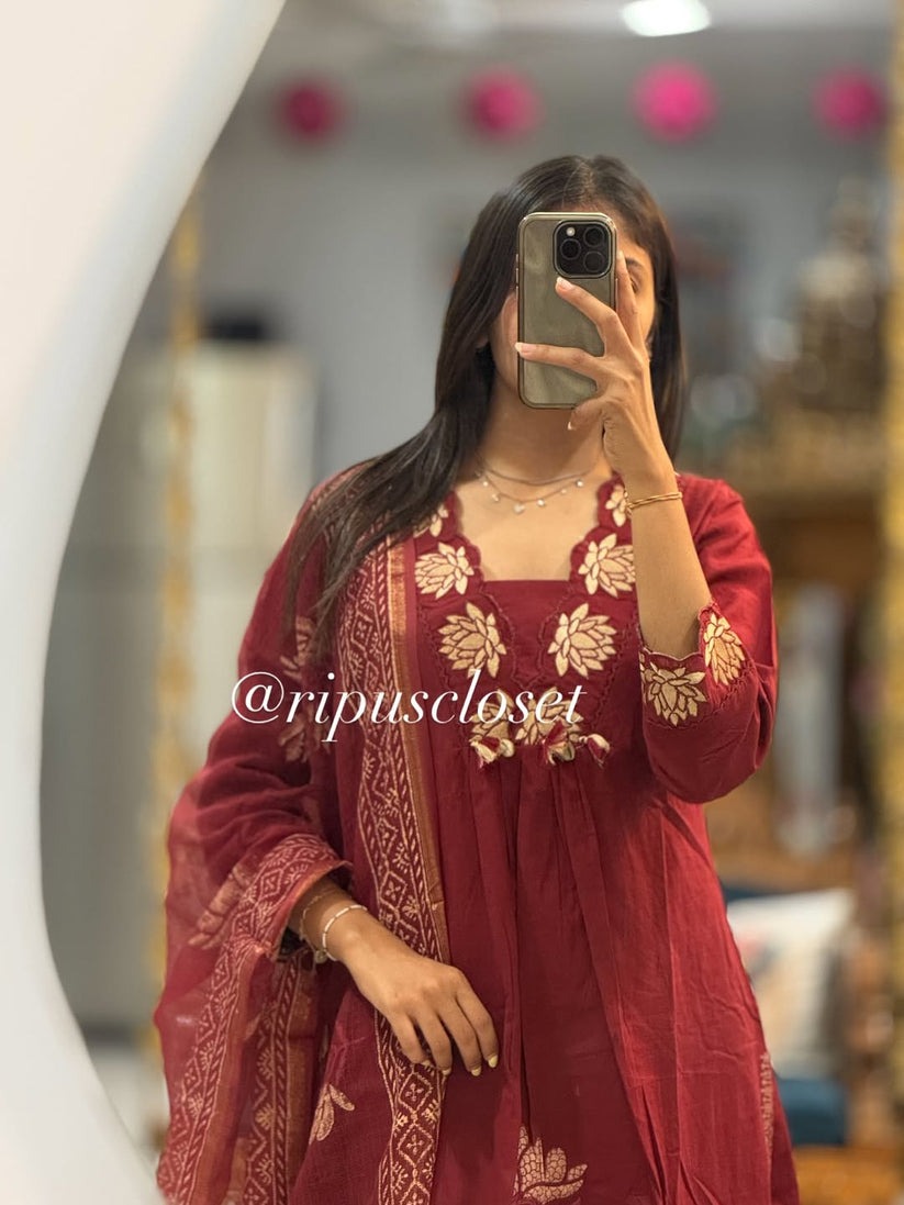 Maroon Embroidered Kurta Pant Dupatta Set