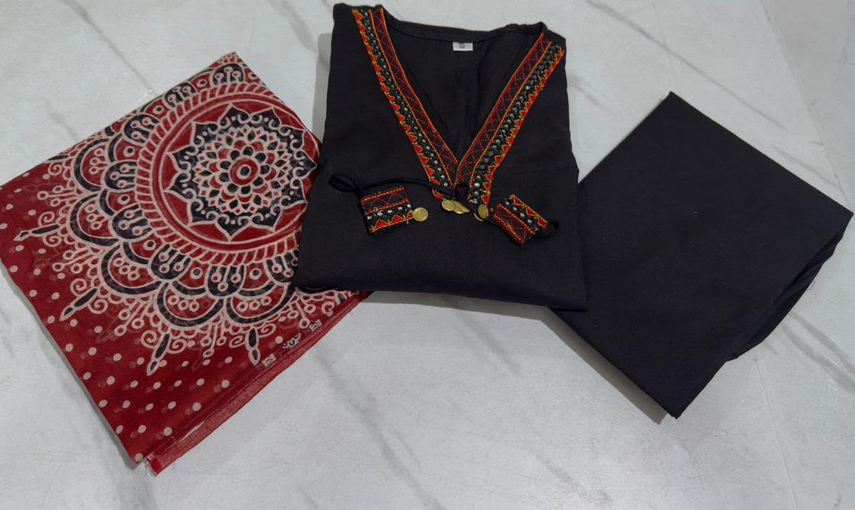 Black Kurta Pant Set with Red Ajrakh Dupatta